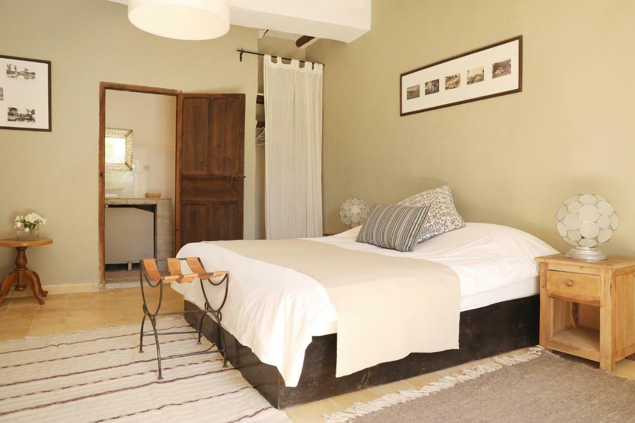 Le Petit Hotel Du Flouka 랄라 타카르코스트 외부 사진