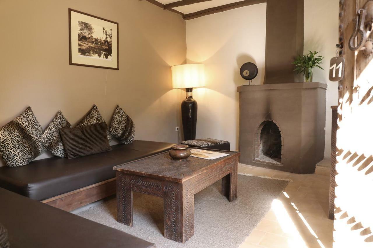 Le Petit Hotel Du Flouka 랄라 타카르코스트 외부 사진
