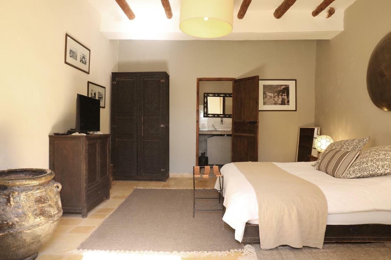 Le Petit Hotel Du Flouka 랄라 타카르코스트 외부 사진